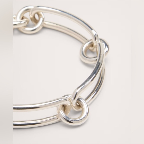 Banana Republic Jackson bracelet in 14 k gold or sterling silver plated - Picture 6 of 15